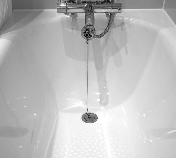 Bathtub refinishing resurfacingatl 600x540