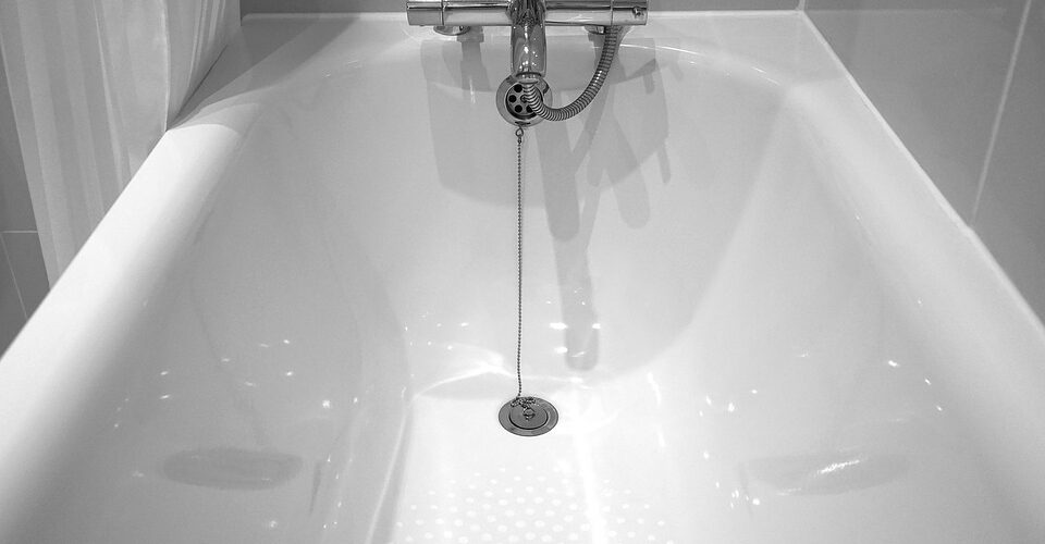 Bathtub refinishing resurfacingatl